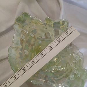 9" Green Textured Glass Oyster Shell Dish